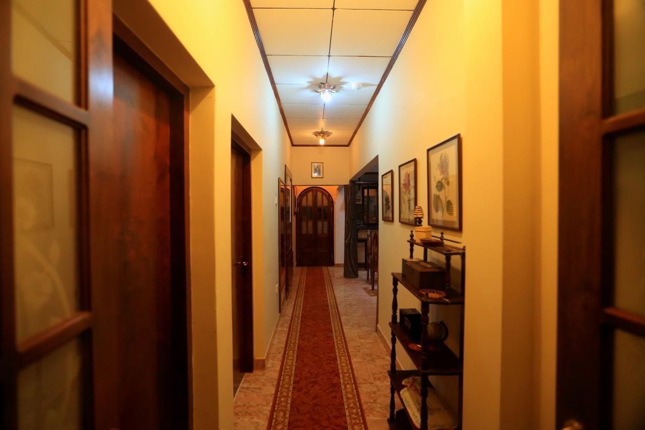 Emel Boutique Hotel Negombo Exterior foto