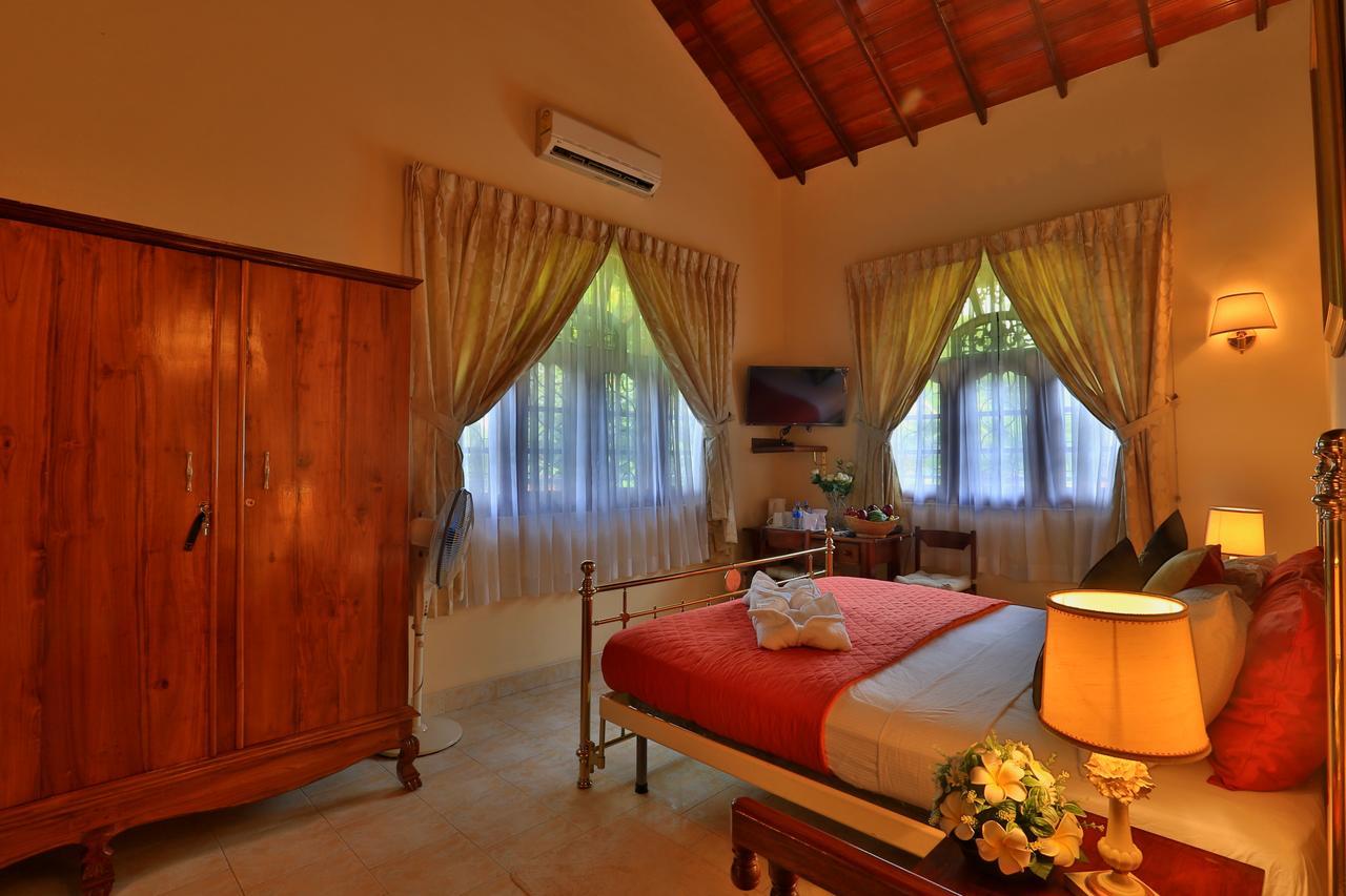 Emel Boutique Hotel Negombo Exterior foto