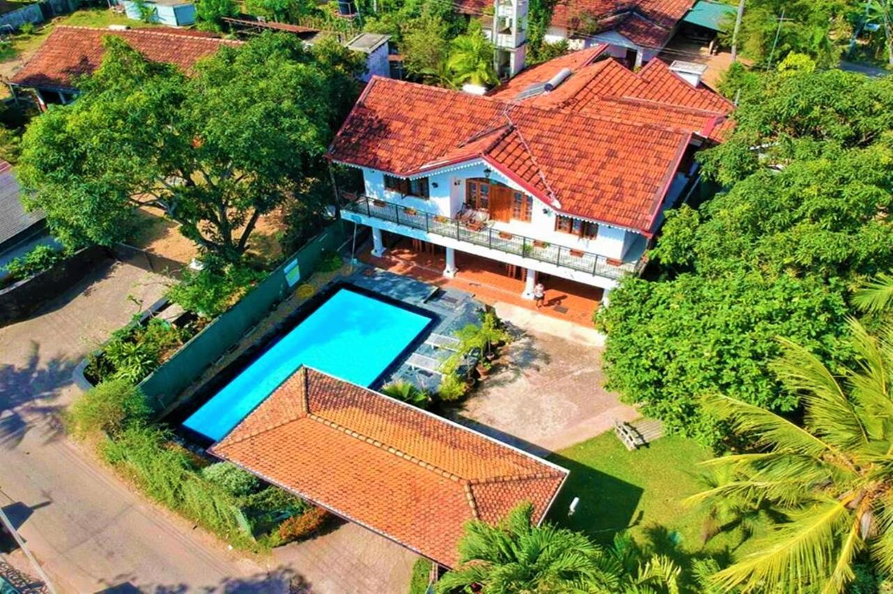 Emel Boutique Hotel Negombo Exterior foto